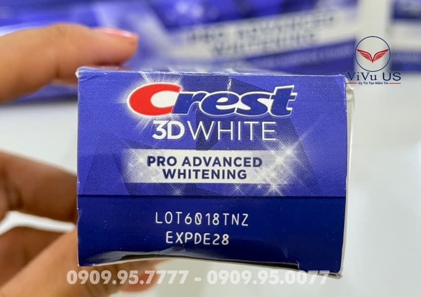 Kem đánh răng Crest 3D White 147g Advanced Whitening của Mỹ - ảnh 3
