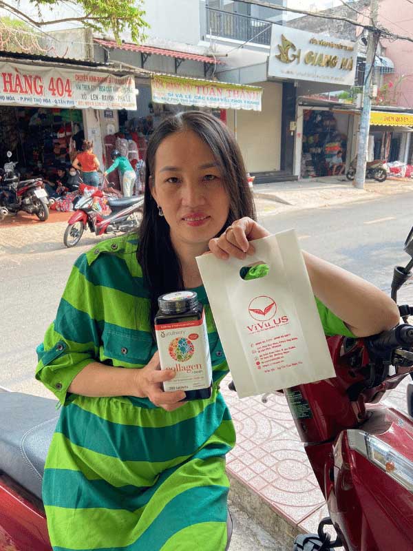 KhÁch HÀng Collagen 390 ViÊn Vivu Us